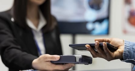 Google Pay na terminalu: jak przyjmować płatności w firmie